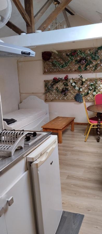 La Maison Du Saule Pompignac Экстерьер фото
